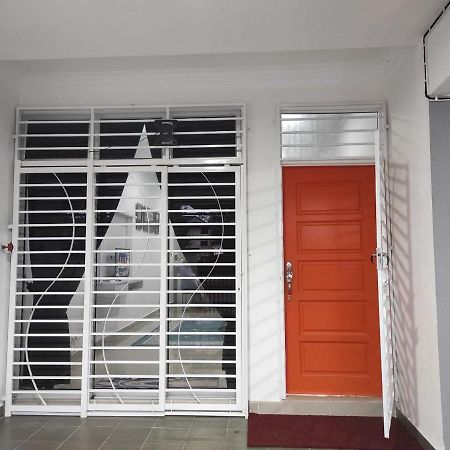 Bb D'Velodrom Homestay Dungun Exterior foto